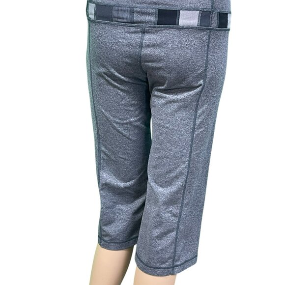 Lululemon Cropped Flare Yoga Pants 28" Waist - Med (8) - Picture 5 of 9